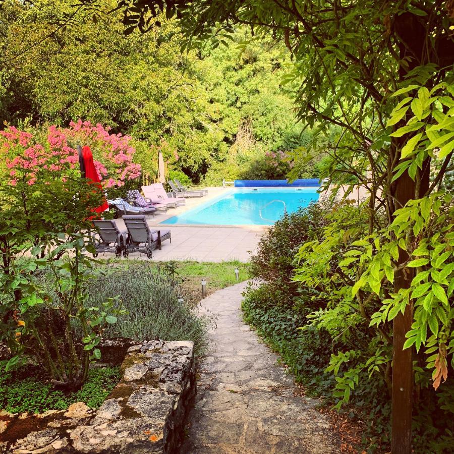 Uniquely Private Holiday Villa In The Charente Puyreaux Eksteriør bilde