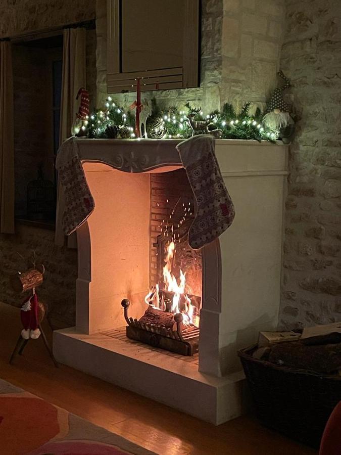 Uniquely Private Holiday Villa In The Charente Puyreaux Eksteriør bilde