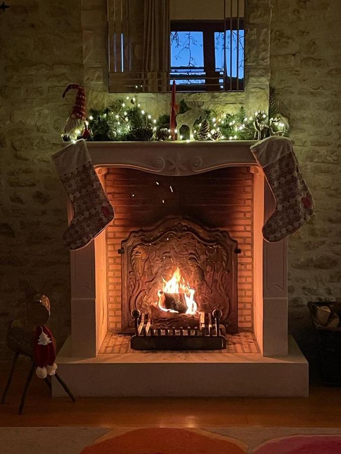 Uniquely Private Holiday Villa In The Charente Puyreaux Eksteriør bilde