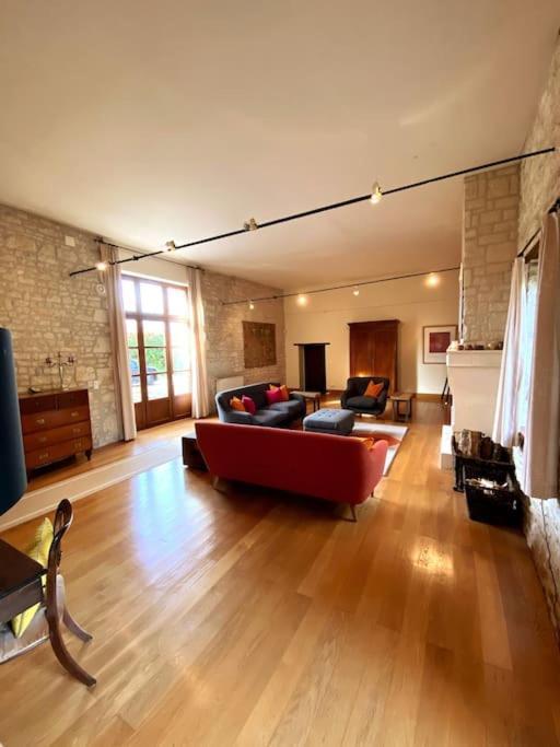 Uniquely Private Holiday Villa In The Charente Puyreaux Eksteriør bilde