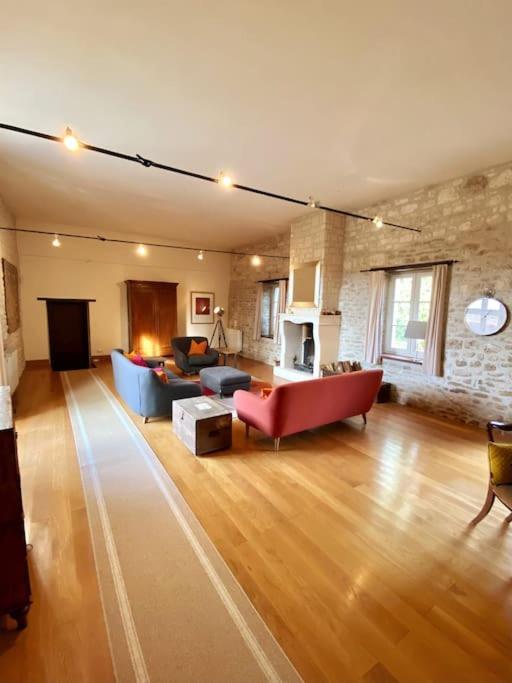 Uniquely Private Holiday Villa In The Charente Puyreaux Eksteriør bilde